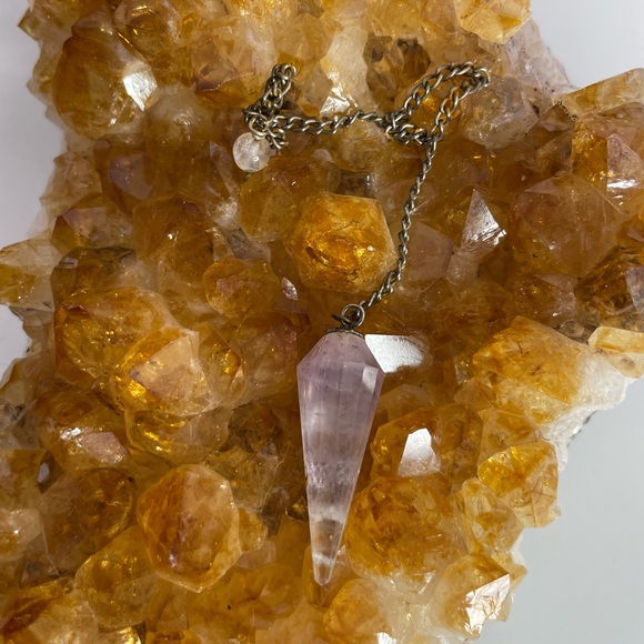Amethyst Pendulum - Picture 4 of 6